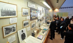 富岡製糸場の関連資料も展示されている渋沢栄一記念館