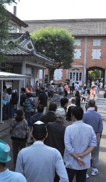 入場者が増えた旧官営富岡製糸場。来年の観光キャンペーンに期待を寄せる 